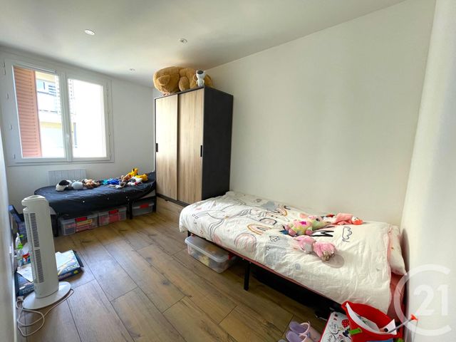 Appartement T3 &agrave; louer - 3 pi&egrave;ces - 53,02 m2 - St Fons - 69 - RHONE-ALPES