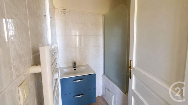Appartement T2 &agrave; vendre - 2 pi&egrave;ces - 36,85 m2 - St Fons - 69 - RHONE-ALPES