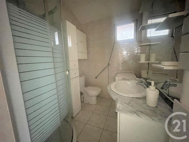 Maison &agrave; louer - 3 pi&egrave;ces - 63,87 m2 - St Fons - 69 - RHONE-ALPES