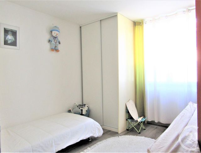 Appartement T5 &agrave; vendre - 5 pi&egrave;ces - 99,70 m2 - St Fons - 69 - RHONE-ALPES