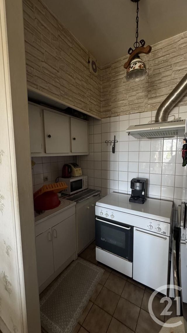 Appartement T3 &agrave; vendre - 3 pi&egrave;ces - 53,80 m2 - St Fons - 69 - RHONE-ALPES