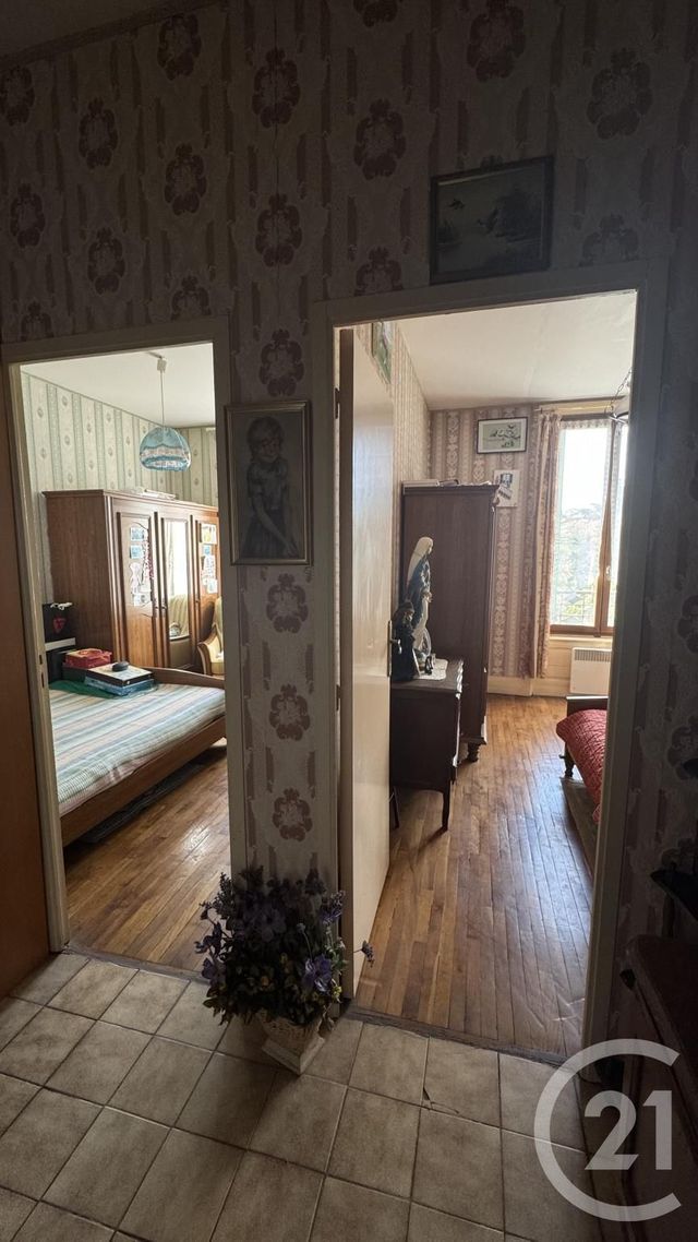 Appartement T3 &agrave; vendre - 3 pi&egrave;ces - 53,80 m2 - St Fons - 69 - RHONE-ALPES