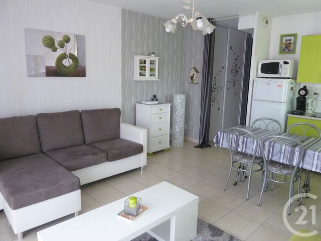 Appartement F2 &agrave; louer - 2 pi&egrave;ces - 40,78 m2 - St Fons - 69 - RHONE-ALPES