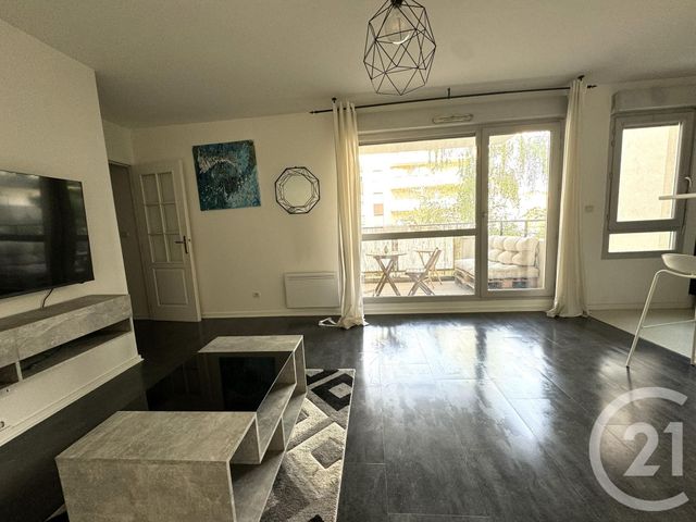 Appartement T2 &agrave; louer - 2 pi&egrave;ces - 45,47 m2 - St Fons - 69 - RHONE-ALPES