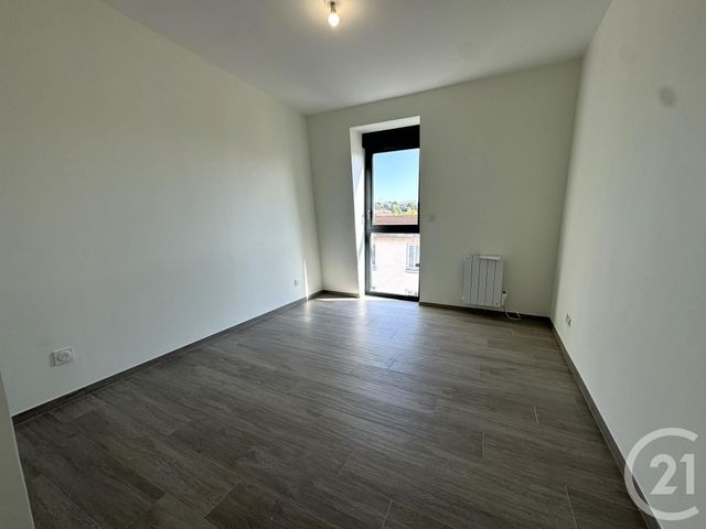 Appartement T2 &agrave; louer - 2 pi&egrave;ces - 43,40 m2 - St Fons - 69 - RHONE-ALPES
