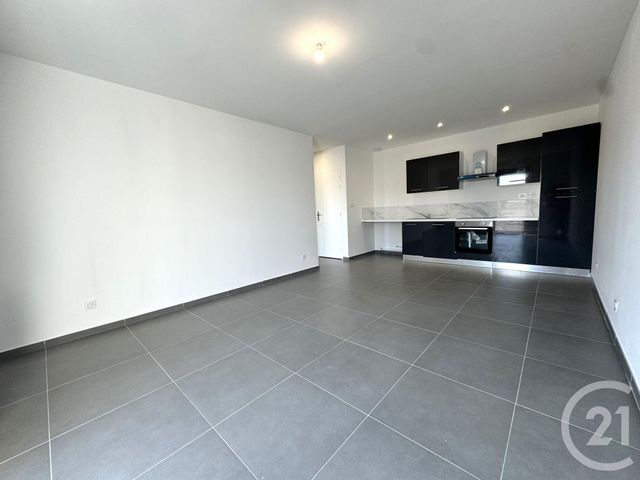 Appartement T2 &agrave; louer - 2 pi&egrave;ces - 43,40 m2 - St Fons - 69 - RHONE-ALPES