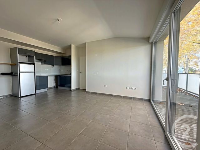 Appartement T3 &agrave; louer - 3 pi&egrave;ces - 61,41 m2 - Toulouse - 31 - MIDI-PYRENEES