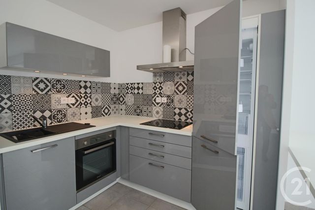 Appartement F4 &agrave; louer - 4 pi&egrave;ces - 76,01 m2 - Toulouse - 31 - MIDI-PYRENEES