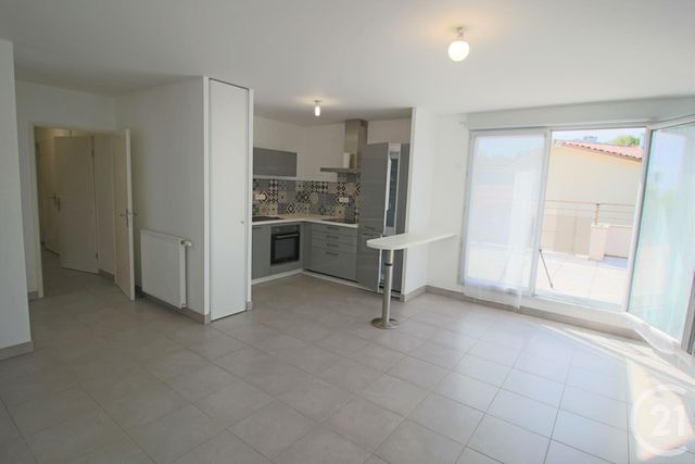 Appartement F4 &agrave; louer - 4 pi&egrave;ces - 76,01 m2 - Toulouse - 31 - MIDI-PYRENEES