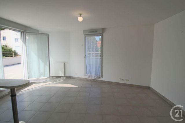 Appartement F4 &agrave; louer - 4 pi&egrave;ces - 76,01 m2 - Toulouse - 31 - MIDI-PYRENEES