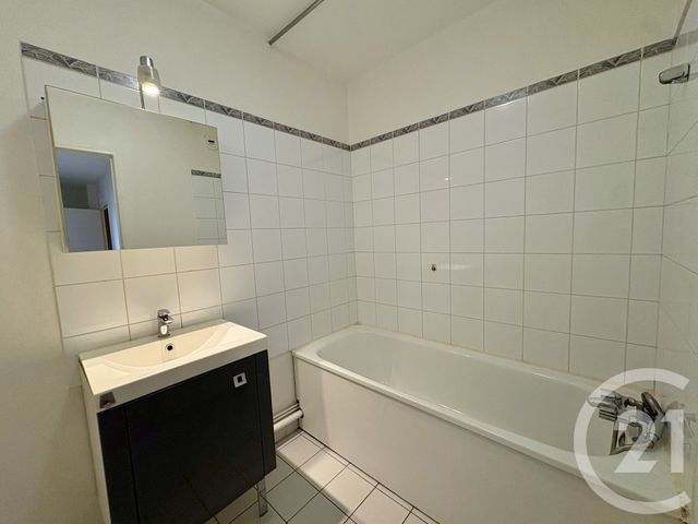 Appartement F3 &agrave; louer - 3 pi&egrave;ces - 75,70 m2 - Toulouse - 31 - MIDI-PYRENEES