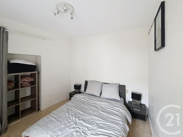 Appartement T2 &agrave; louer - 2 pi&egrave;ces - 30,95 m2 - Beziers - 34 - LANGUEDOC-ROUSSILLON