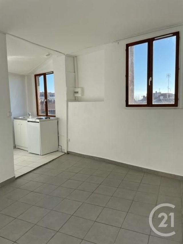 Appartement F1 à louer - 1 pièce - 20,40 m2 - Beziers - 34 - LANGUEDOC-ROUSSILLON