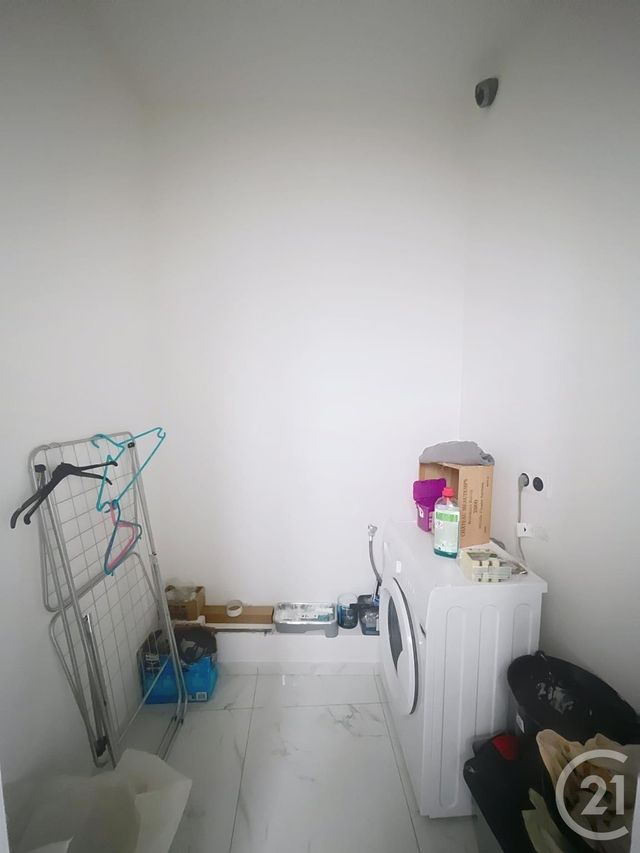 Appartement F3 &agrave; louer - 3 pi&egrave;ces - 93 m2 - Beziers - 34 - LANGUEDOC-ROUSSILLON