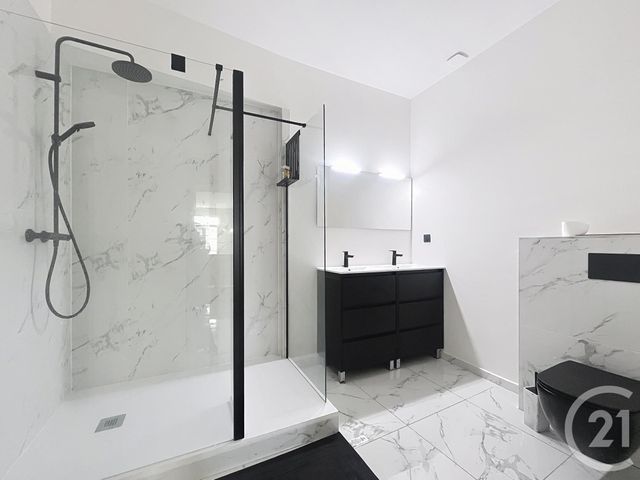 Appartement F3 &agrave; louer - 3 pi&egrave;ces - 93 m2 - Beziers - 34 - LANGUEDOC-ROUSSILLON