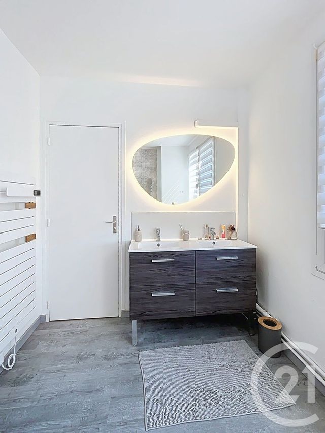 Appartement T4 à vendre - 4 pièces - 98 m2 - Beziers - 34 - LANGUEDOC-ROUSSILLON