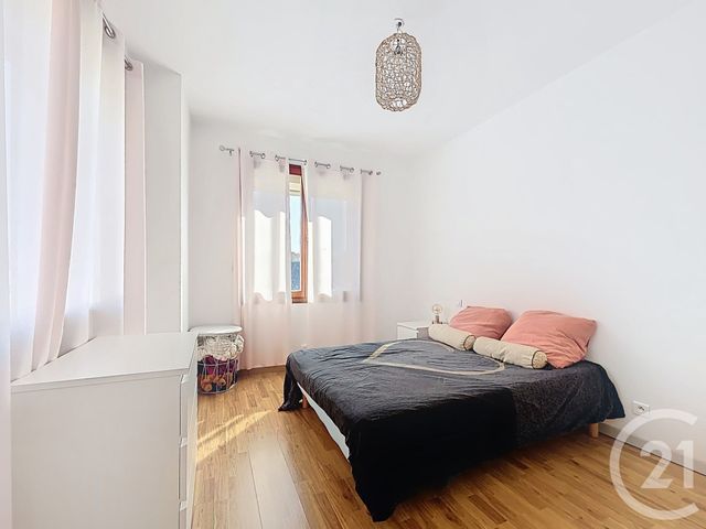 Appartement T4 à vendre - 4 pièces - 98 m2 - Beziers - 34 - LANGUEDOC-ROUSSILLON