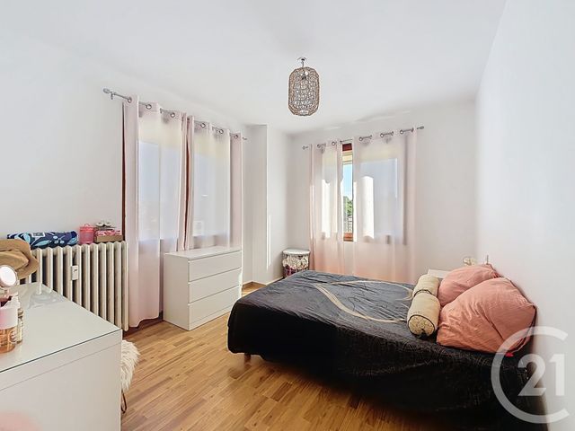 Appartement T4 à vendre - 4 pièces - 98 m2 - Beziers - 34 - LANGUEDOC-ROUSSILLON