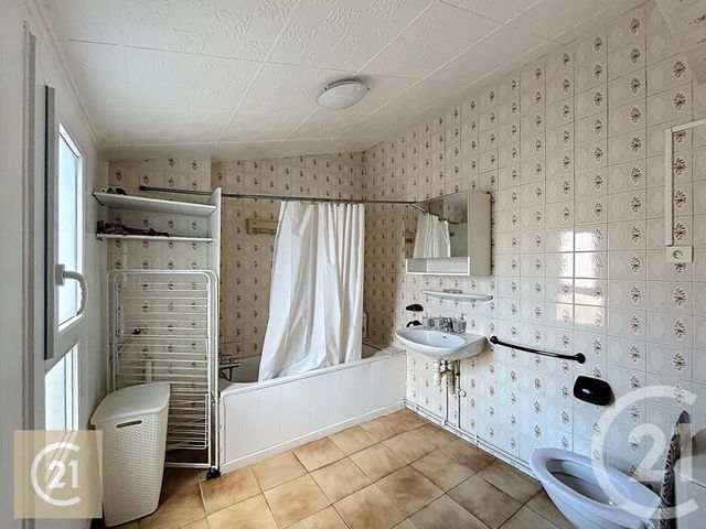 Appartement F2 &agrave; louer - 2 pi&egrave;ces - 34 m2 - Beziers - 34 - LANGUEDOC-ROUSSILLON