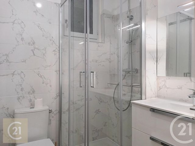 Appartement F1 &agrave; louer - 1 pi&egrave;ce - 27,30 m2 - Beziers - 34 - LANGUEDOC-ROUSSILLON