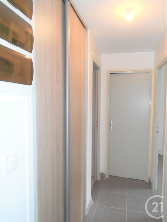 Appartement F4 &agrave; louer - 4 pi&egrave;ces - 65 m2 - Beziers - 34 - LANGUEDOC-ROUSSILLON
