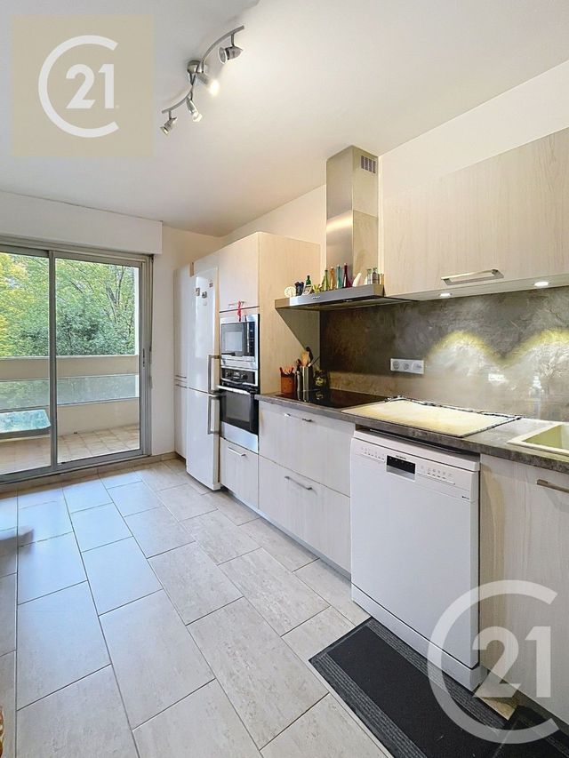 Appartement F4 &agrave; vendre - 5 pi&egrave;ces - 105,90 m2 - Beziers - 34 - LANGUEDOC-ROUSSILLON