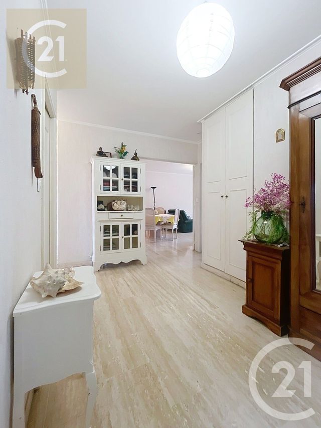 Appartement F4 &agrave; vendre - 5 pi&egrave;ces - 105,90 m2 - Beziers - 34 - LANGUEDOC-ROUSSILLON