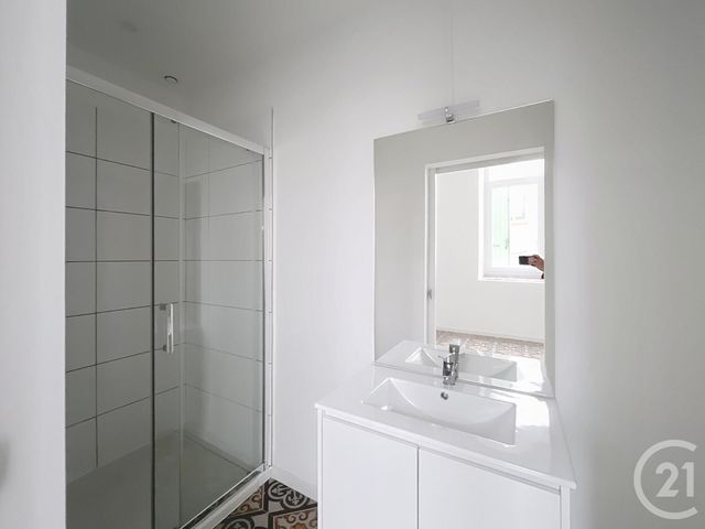 Appartement F3 &agrave; louer - 3 pi&egrave;ces - 74,78 m2 - Beziers - 34 - LANGUEDOC-ROUSSILLON