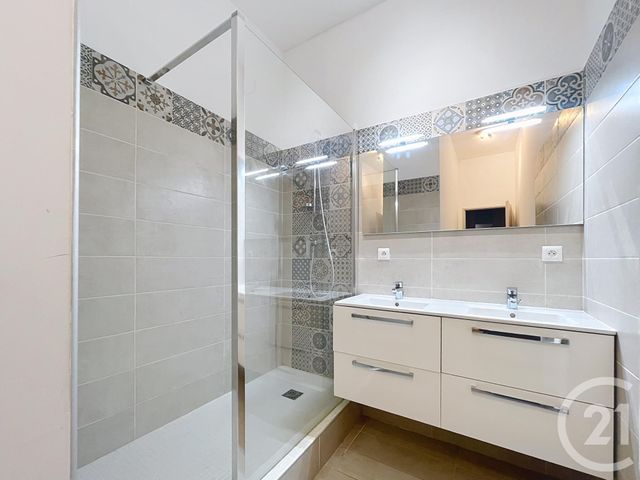 Appartement F3 bis &agrave; louer - 3 pi&egrave;ces - 81,81 m2 - Beziers - 34 - LANGUEDOC-ROUSSILLON