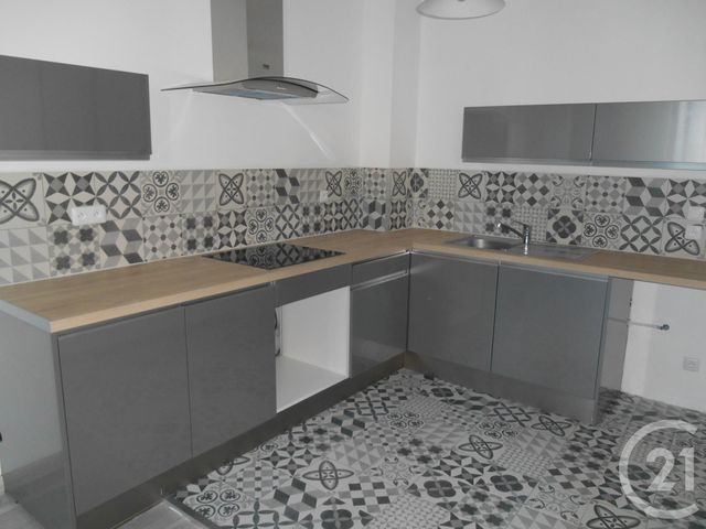 Appartement F3 &agrave; louer - 3 pi&egrave;ces - 67 m2 - Beziers - 34 - LANGUEDOC-ROUSSILLON