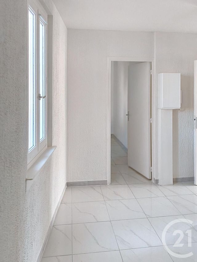Appartement F3 &agrave; louer - 3 pi&egrave;ces - 61,76 m2 - Beziers - 34 - LANGUEDOC-ROUSSILLON