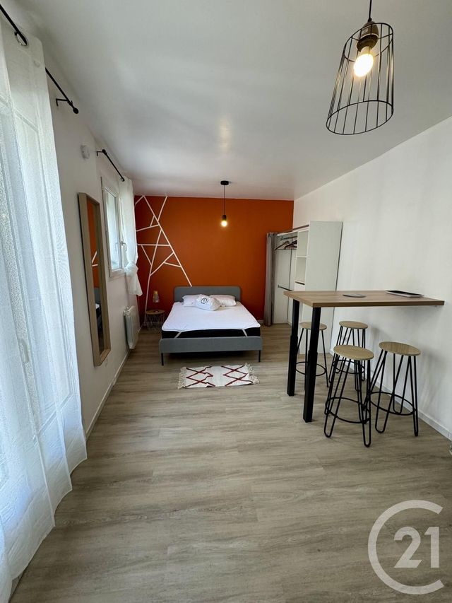 Appartement F1 &agrave; louer - 1 pi&egrave;ce - 22 m2 - Beziers - 34 - LANGUEDOC-ROUSSILLON