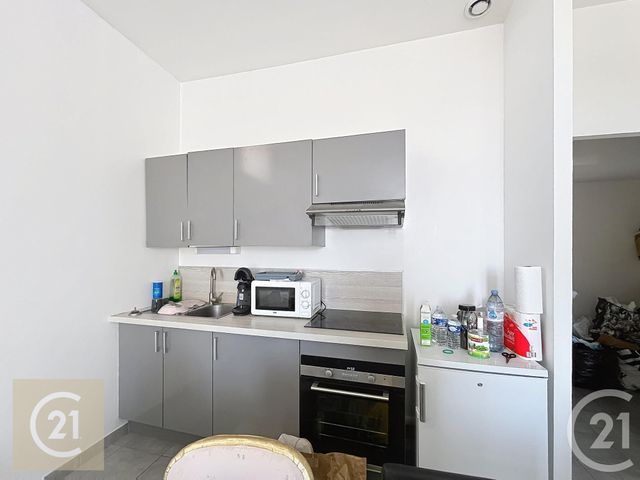 Appartement F2 &agrave; louer - 2 pi&egrave;ces - 48 m2 - Beziers - 34 - LANGUEDOC-ROUSSILLON