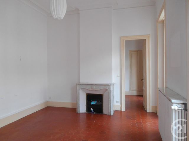 Appartement F4 &agrave; louer - 4 pi&egrave;ces - 98 m2 - Beziers - 34 - LANGUEDOC-ROUSSILLON