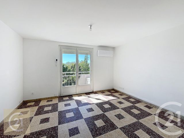 Appartement F4 &agrave; louer - 4 pi&egrave;ces - 62,72 m2 - Beziers - 34 - LANGUEDOC-ROUSSILLON