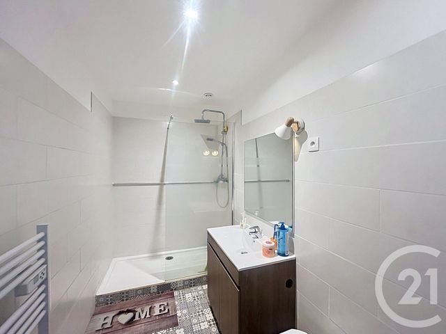 Appartement T3 &agrave; vendre - 4 pi&egrave;ces - 80,20 m2 - Beziers - 34 - LANGUEDOC-ROUSSILLON