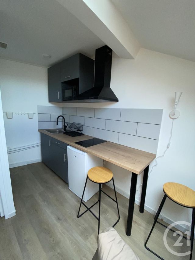 Appartement T1 &agrave; louer - 1 pi&egrave;ce - 13,51 m2 - Beziers - 34 - LANGUEDOC-ROUSSILLON