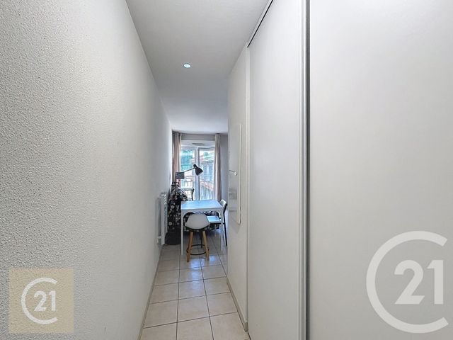 Appartement F1 &agrave; louer - 1 pi&egrave;ce - 26,76 m2 - Beziers - 34 - LANGUEDOC-ROUSSILLON