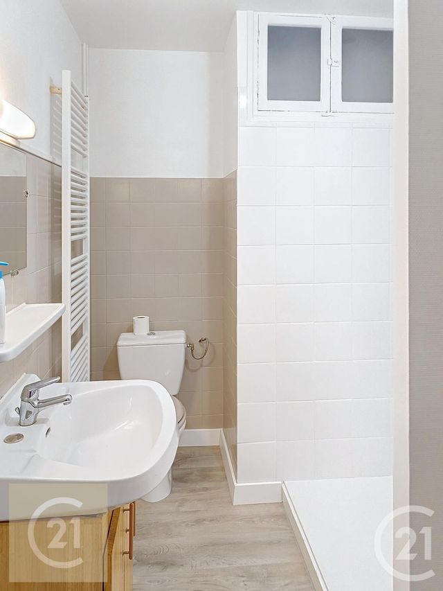 Appartement F4 &agrave; louer - 4 pi&egrave;ces - 88 m2 - Beziers - 34 - LANGUEDOC-ROUSSILLON