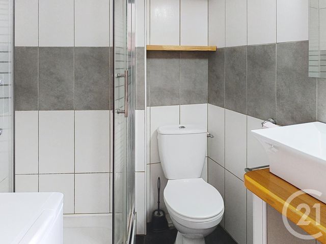 Appartement F1 &agrave; louer - 1 pi&egrave;ce - 27,01 m2 - Beziers - 34 - LANGUEDOC-ROUSSILLON