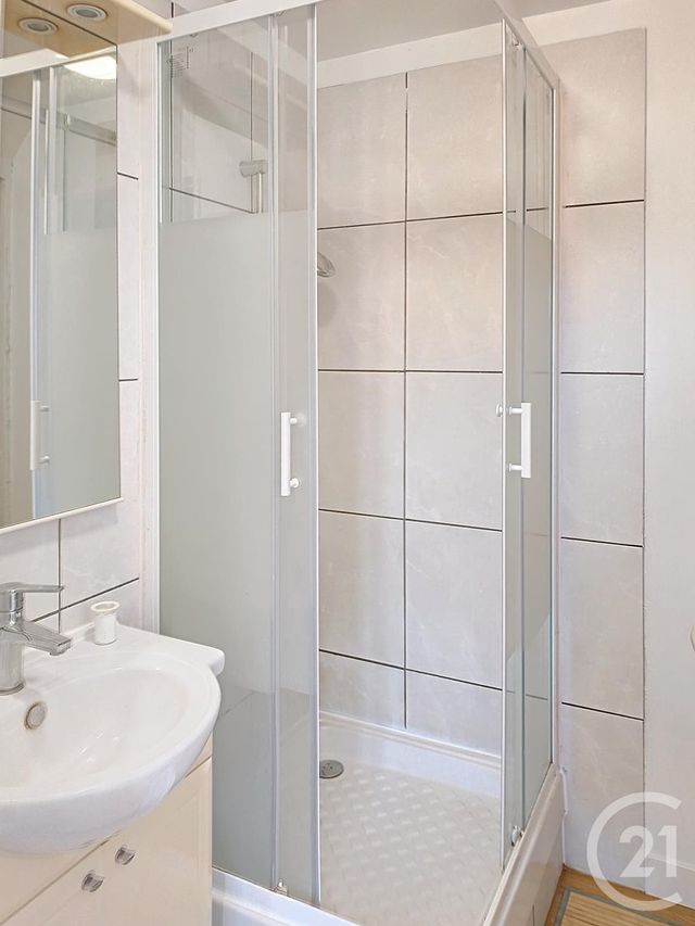 Appartement F2 &agrave; louer - 2 pi&egrave;ces - 36 m2 - Beziers - 34 - LANGUEDOC-ROUSSILLON