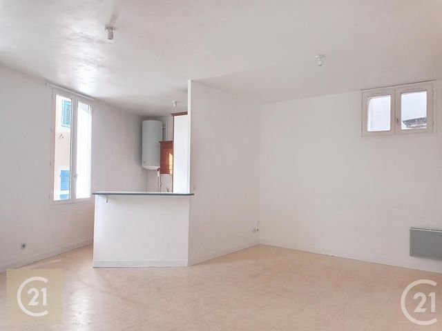Appartement F4 &agrave; louer - 4 pi&egrave;ces - 81 m2 - Beziers - 34 - LANGUEDOC-ROUSSILLON