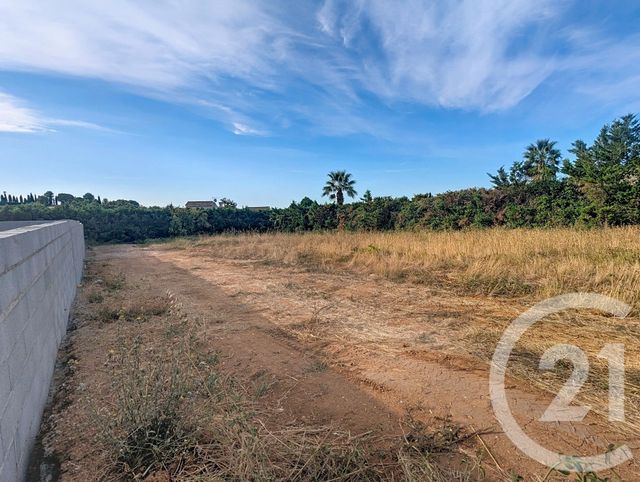 Terrain &agrave; vendre - 900 m2 - Thezan Les Beziers - 34 - LANGUEDOC-ROUSSILLON