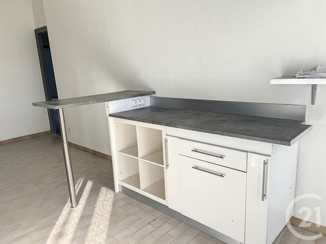 Appartement F3 &agrave; louer - 3 pi&egrave;ces - 99,51 m2 - Beziers - 34 - LANGUEDOC-ROUSSILLON
