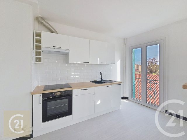 Appartement F4 &agrave; louer - 4 pi&egrave;ces - 81,91 m2 - Beziers - 34 - LANGUEDOC-ROUSSILLON