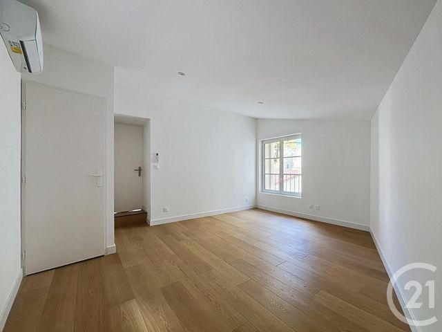 Appartement F3 &agrave; louer - 3 pi&egrave;ces - 70 m2 - Beziers - 34 - LANGUEDOC-ROUSSILLON