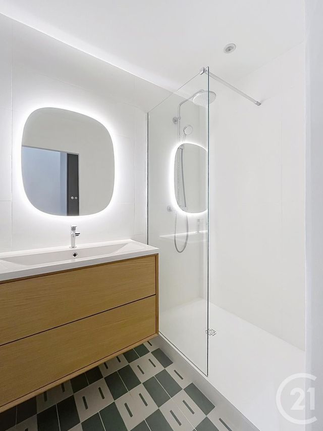 Appartement F3 &agrave; louer - 3 pi&egrave;ces - 70 m2 - Beziers - 34 - LANGUEDOC-ROUSSILLON