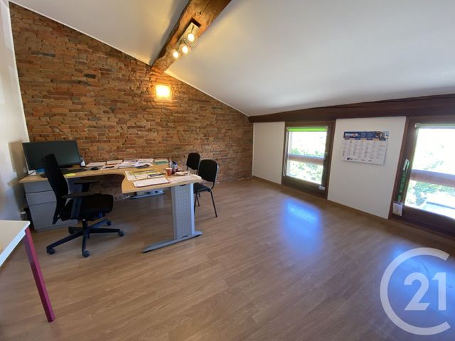 Appartement Local &agrave; louer - 3 pi&egrave;ces - 90 m2 - Castanet Tolosan - 31 - MIDI-PYRENEES