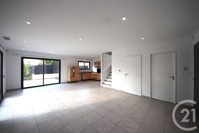 Maison &agrave; louer - 4 pi&egrave;ces - 99,99 m2 - Vernet - 31 - MIDI-PYRENEES
