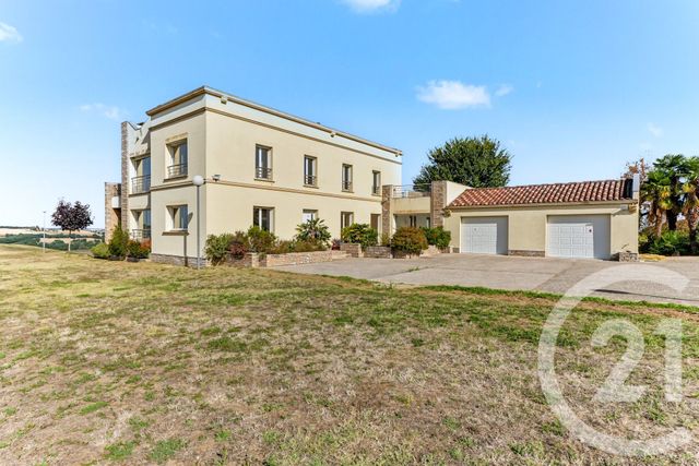 Maison &agrave; vendre - 8 pi&egrave;ces - 383 m2 - L Isle En Dodon - 31 - MIDI-PYRENEES